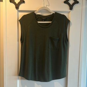 Banana Republic LuxeSpun Cap Sleeve Green Top M